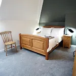 Stunning Central Exeter Apartment With Balcony And Fantastic View